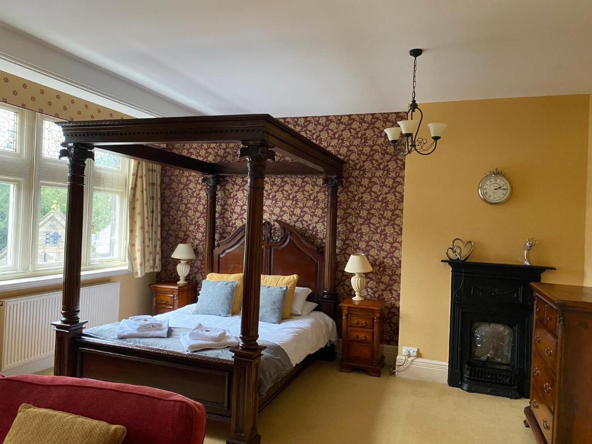 Barringtons Guest house 3*